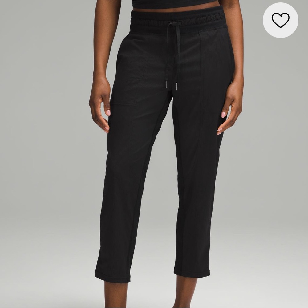 Black Cropped Ankle Pants with Slim Fit